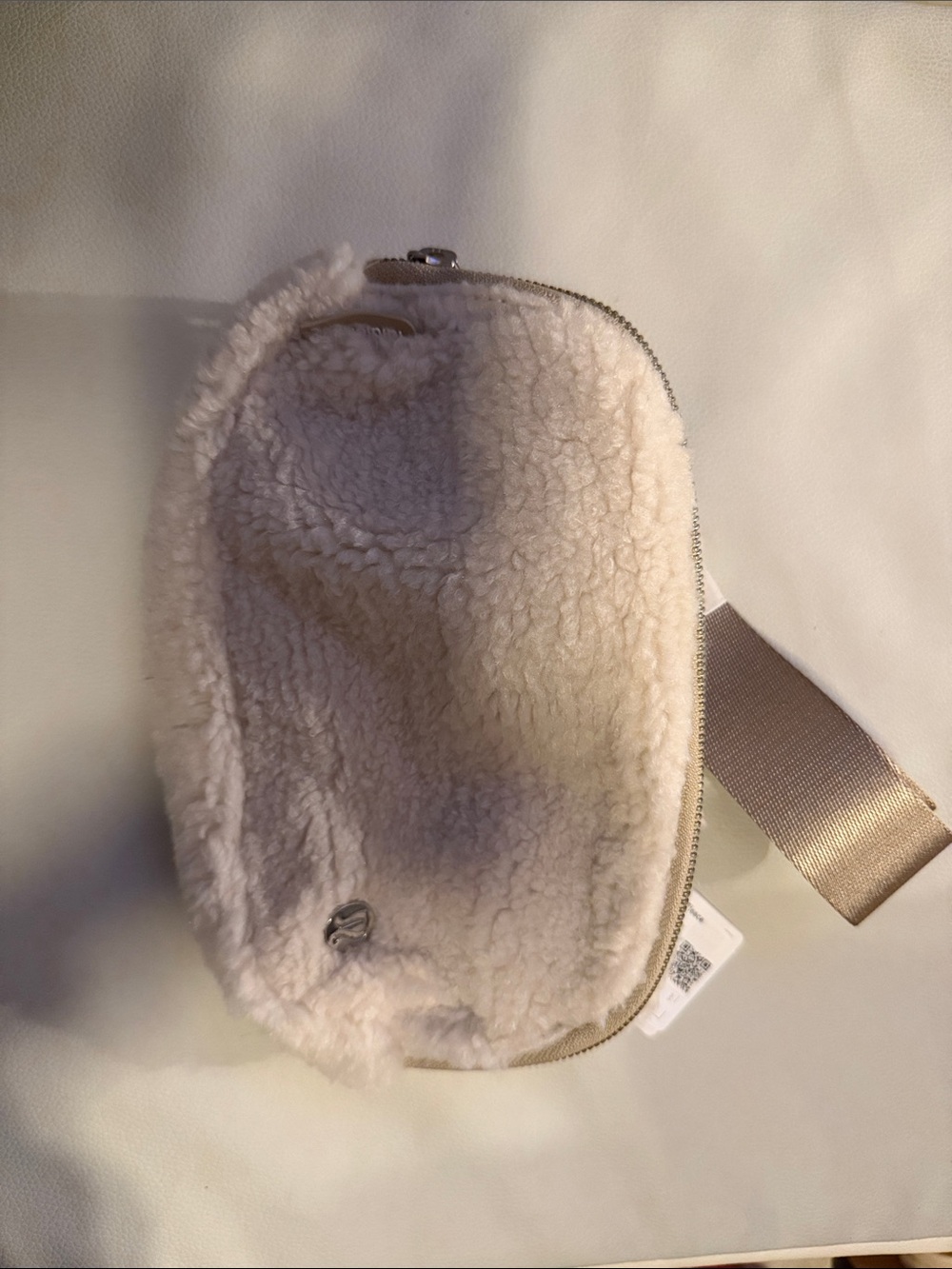 NWT lululemon belt bag-Cozy Sherpa Crossbody Bag in Cream